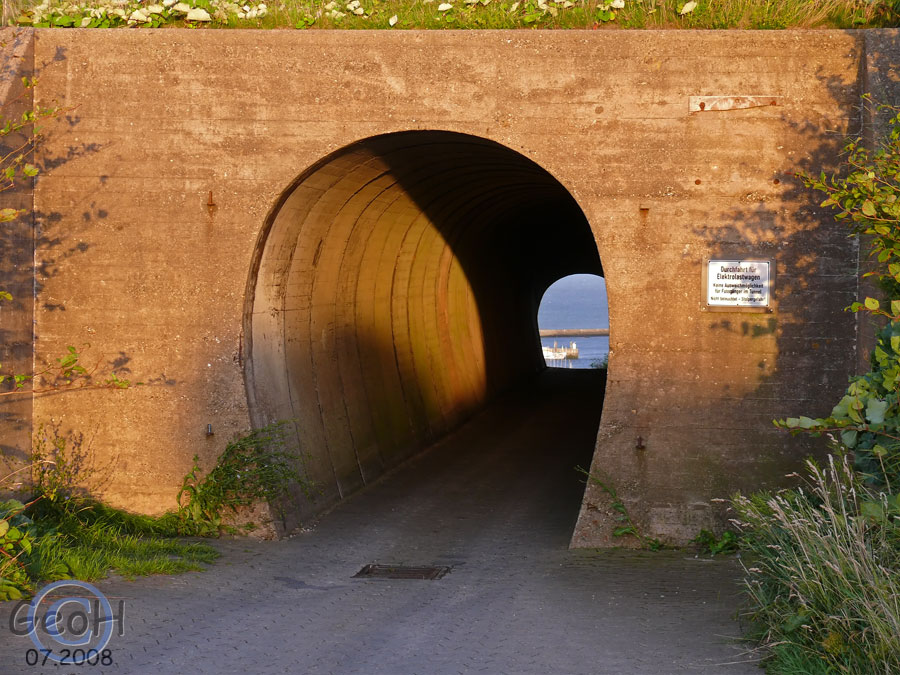 Helgoland, Frachtstrasse, Tunnel